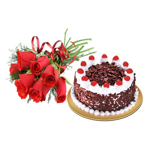 black forest Cake with 12 Lovely Dutch Roses